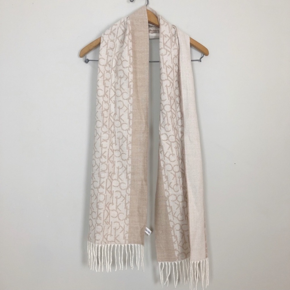 Calvin Klein CK Signature Scarf 🧣NWOT